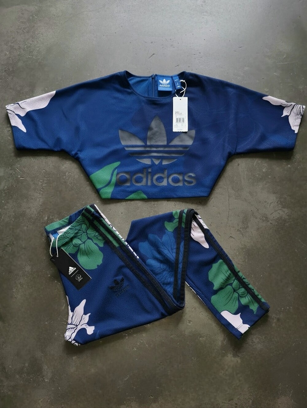NWT Adidas Originals x Farm Rio Floral Engraving Set | XS